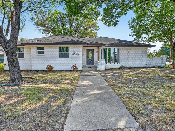 906 Pinedale Lane, Dallas, TX 75241