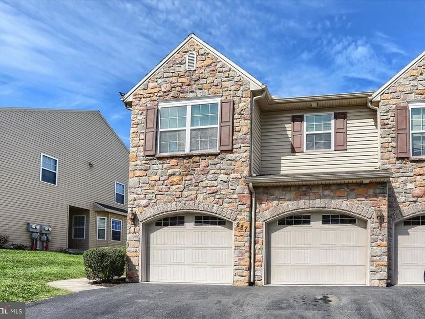 287 Fieldstone Court, Unit 95, New Cumberland, PA 17070 Main Photo