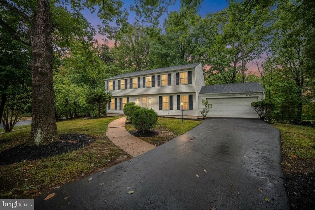 4198 Waterway Drive, Dumfries, VA 22025 Main Photo