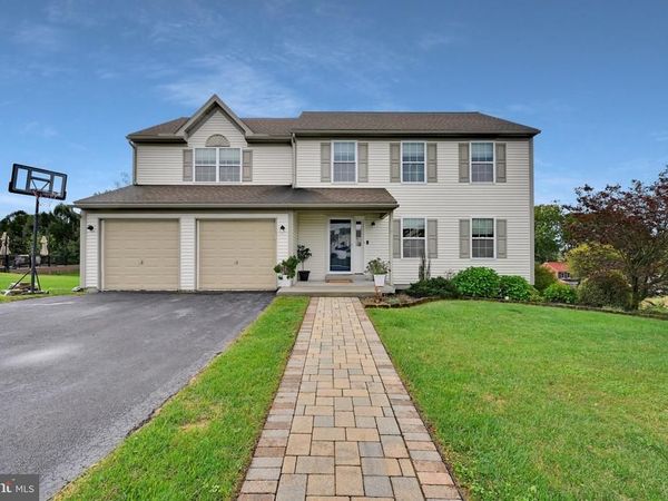 59 SUNGLO DRIVE, LEESPORT, PA 19533