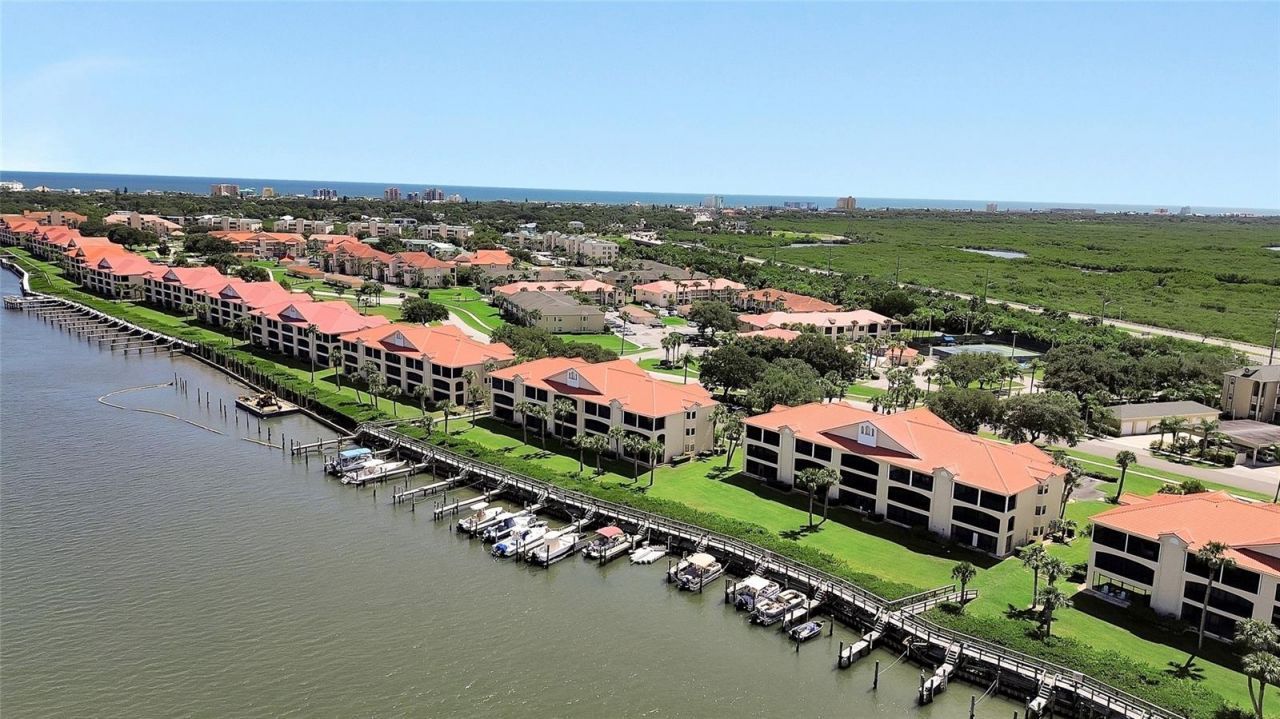 446 Bouchelle Drive, Unit 103, New Smyrna Beach, FL 32169 Photo