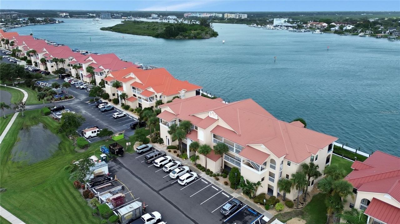 446 Bouchelle Drive, Unit 103, New Smyrna Beach, FL 32169 Photo