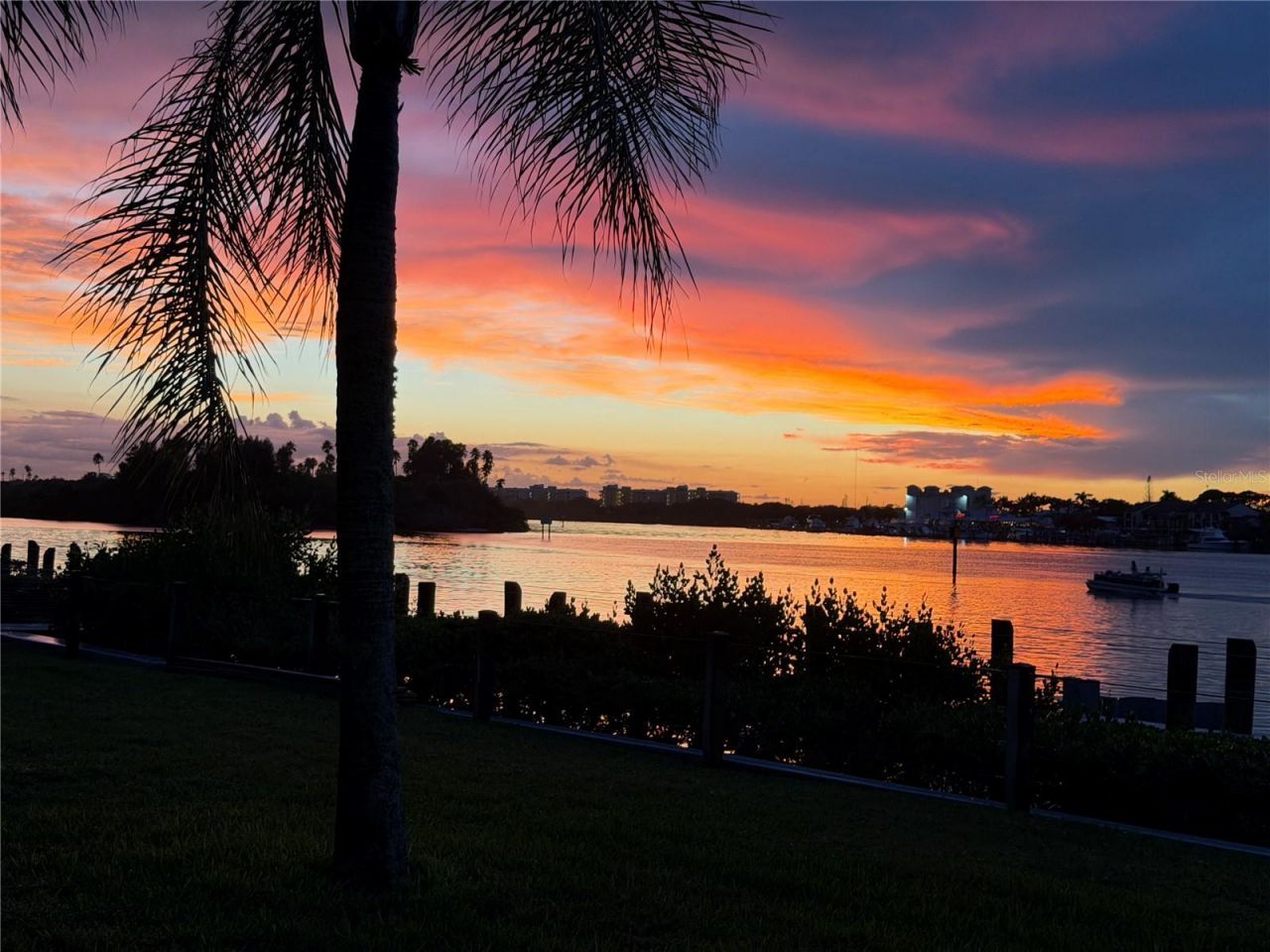446 Bouchelle Drive, Unit 103, New Smyrna Beach, FL 32169 Photo