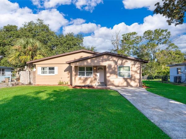168 COUNTRY CLUB CIRCLE , SANFORD, FL 32771
