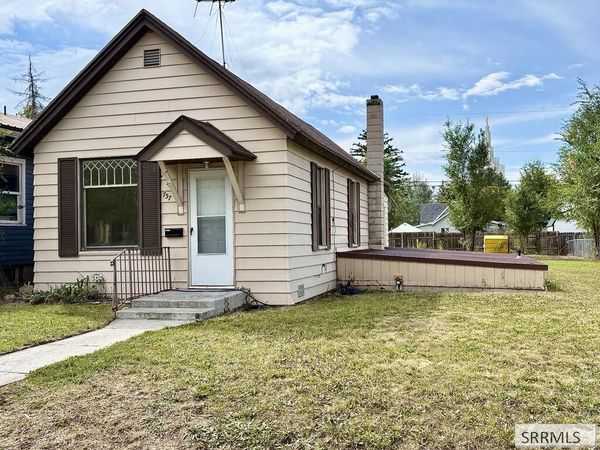 737 J Street, IDAHO FALLS, ID 83402