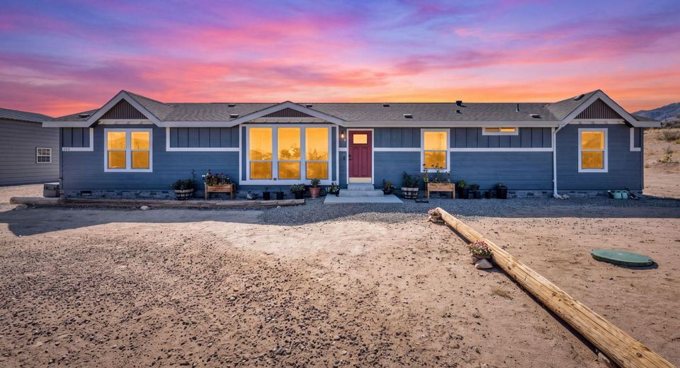 105 Arabian Way, Reno, NV 89508 Photo