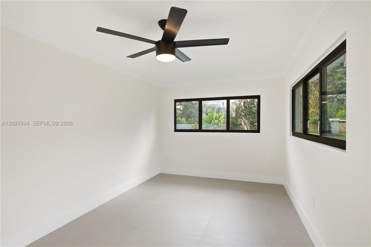 10861 SW 93rd St, Miami, FL 33176 Photo