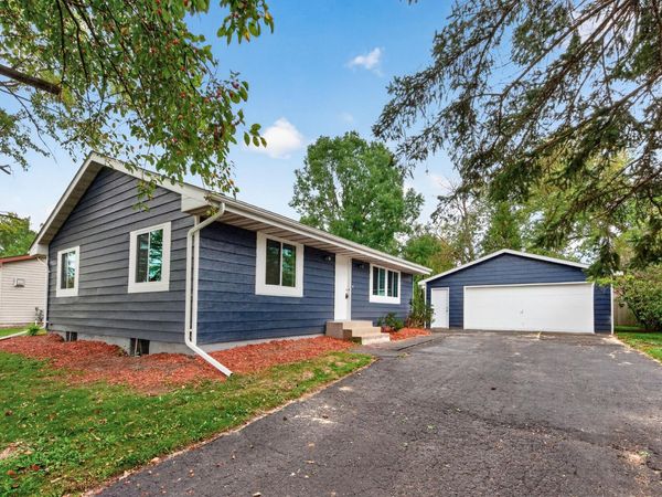 1014 9th Avenue SW, Forest Lake, MN 55025