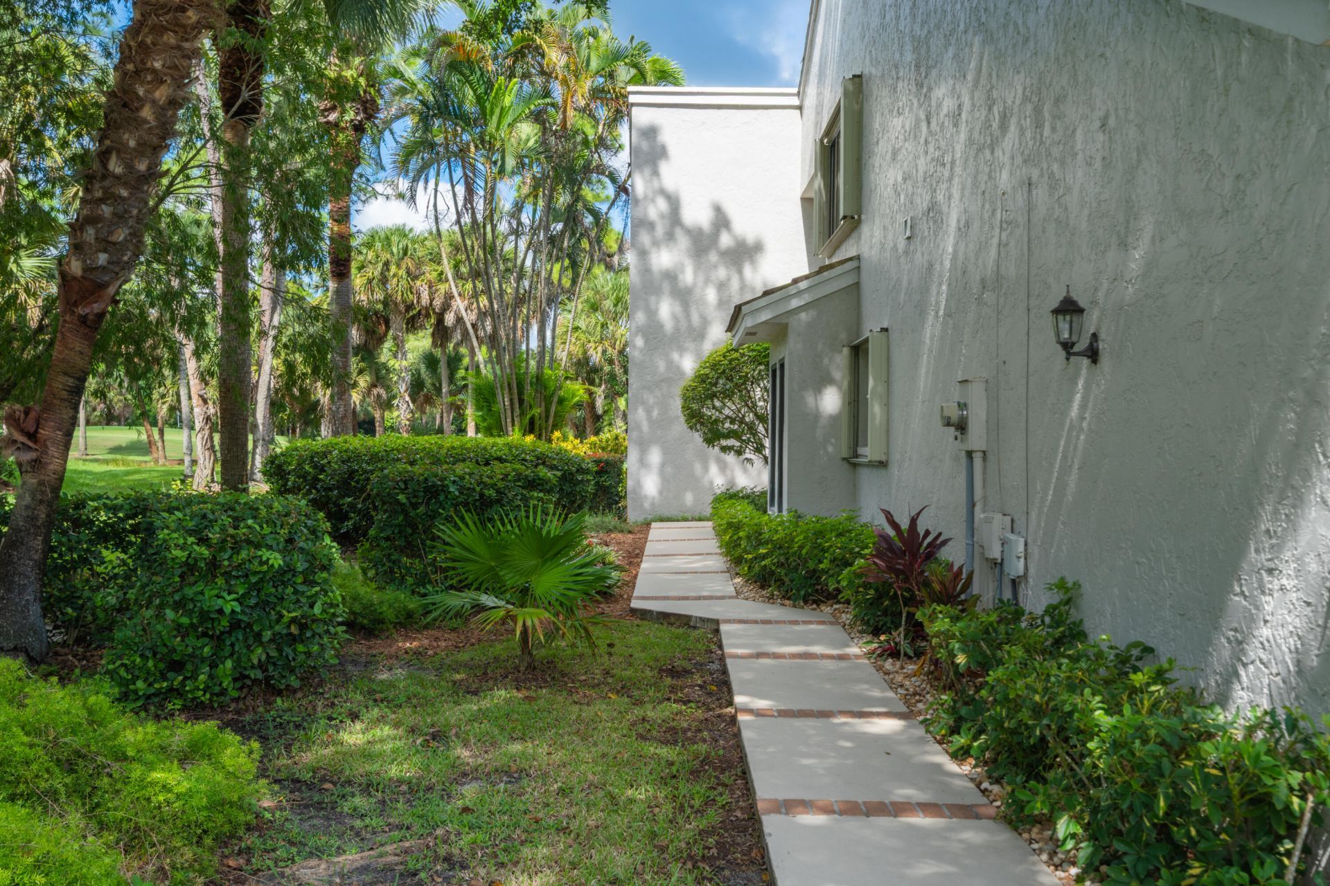 40 Edinburgh Drive, Palm Beach Gardens, FL 33418 Photo