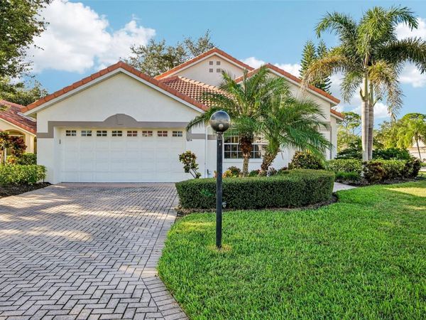 5814 FAIRWOODS CIRCLE , SARASOTA, FL 34243