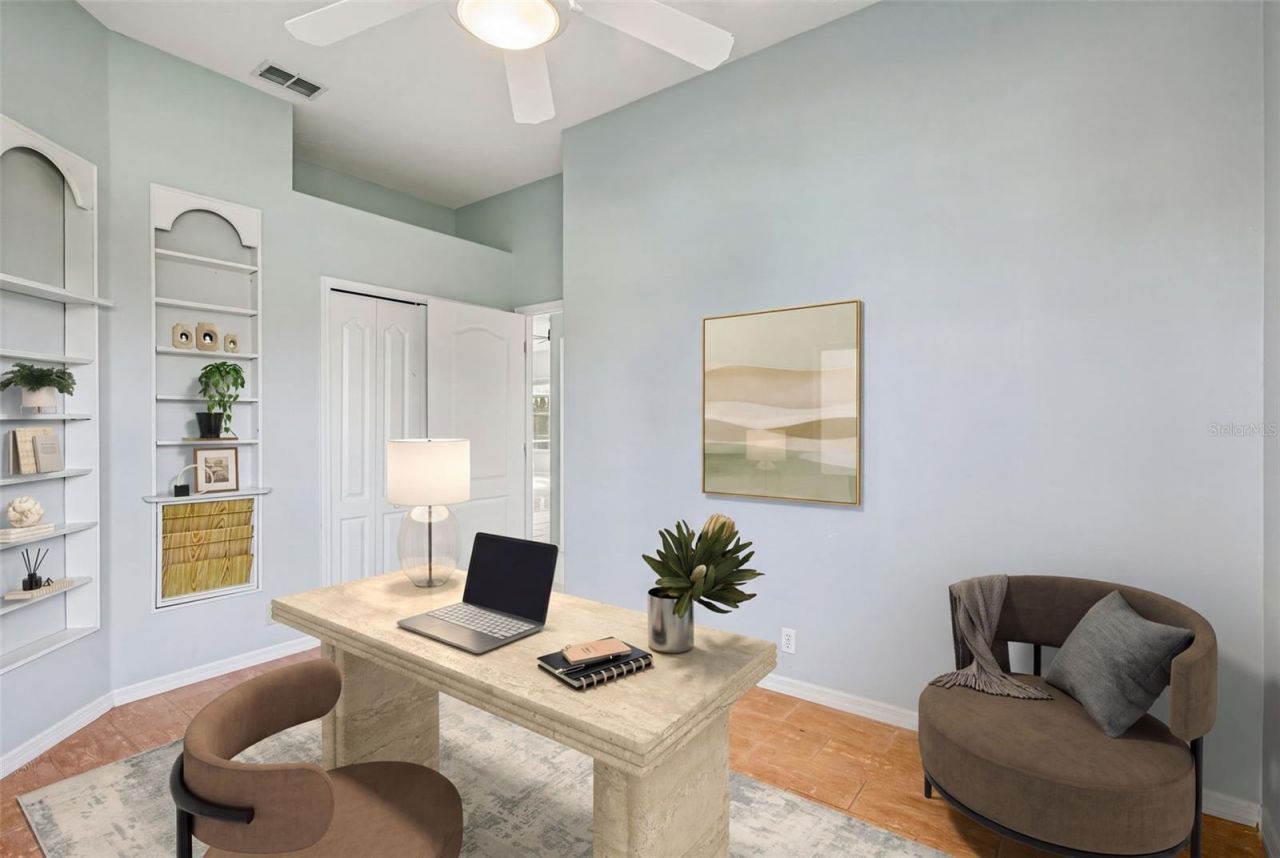 5814 Fairwoods Circle , Sarasota, FL 34243 Photo