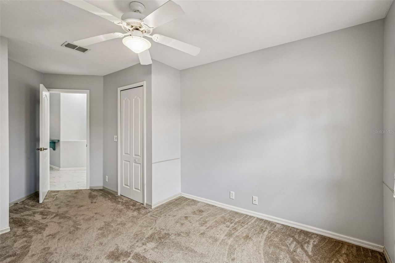 5814 Fairwoods Circle , Sarasota, FL 34243 Photo