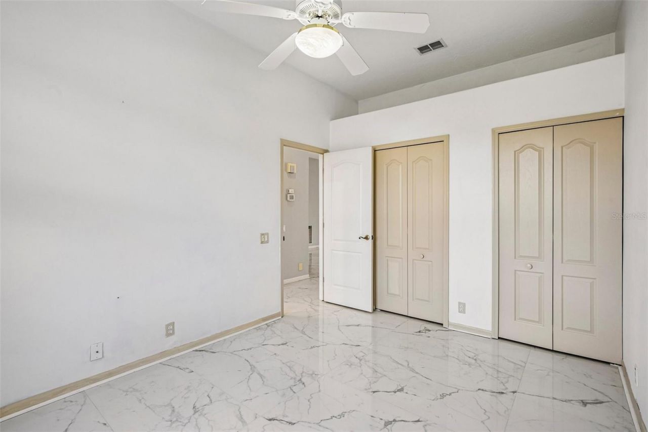 5814 Fairwoods Circle , Sarasota, FL 34243 Photo