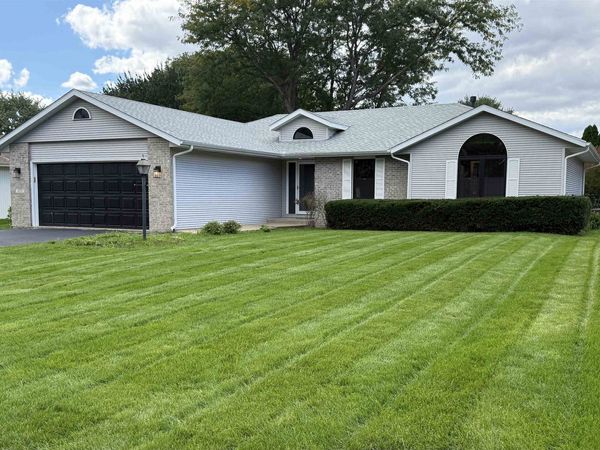 4571 Galleon Drive, LOVES PARK, IL 61111