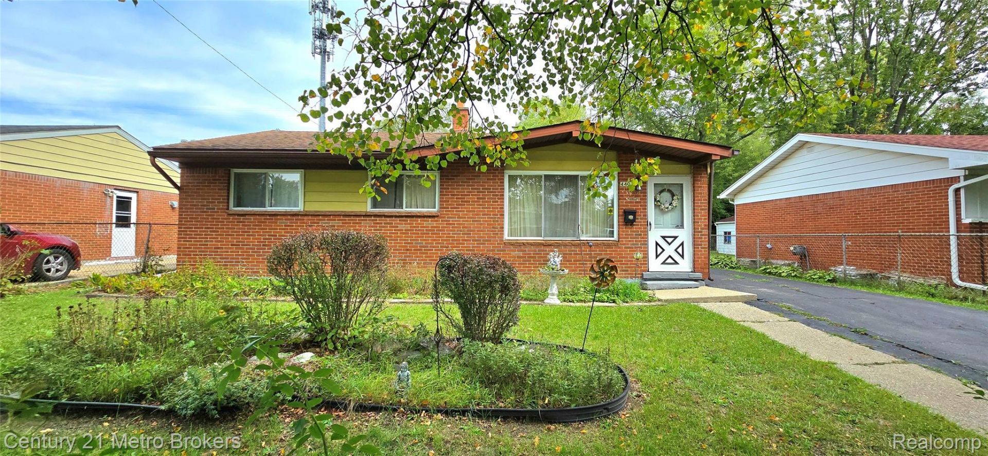 4401 Cheyenne Avenue, Flint, Mi 48507 Main Photo