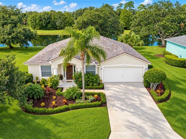 145 36th Court SW, Vero Beach, FL 32968