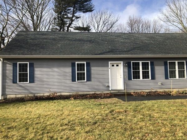 337 Middle Road, Unit B, Acushnet, MA 02743