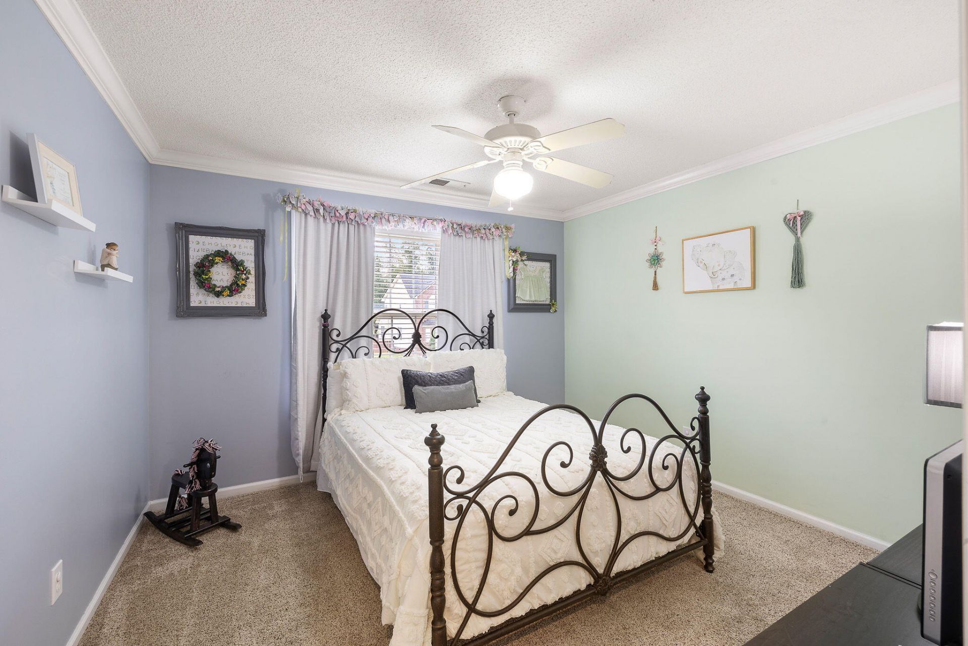 106 Jamesford Street Photo 26