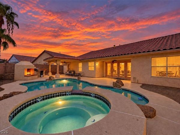 1221 Blazing Sand Street, Las Vegas, NV 89110