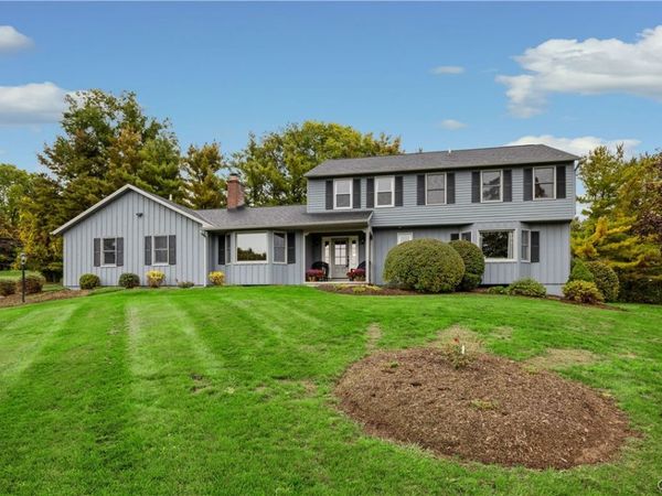 8206 Duvall Circle, Manlius, NY 13104