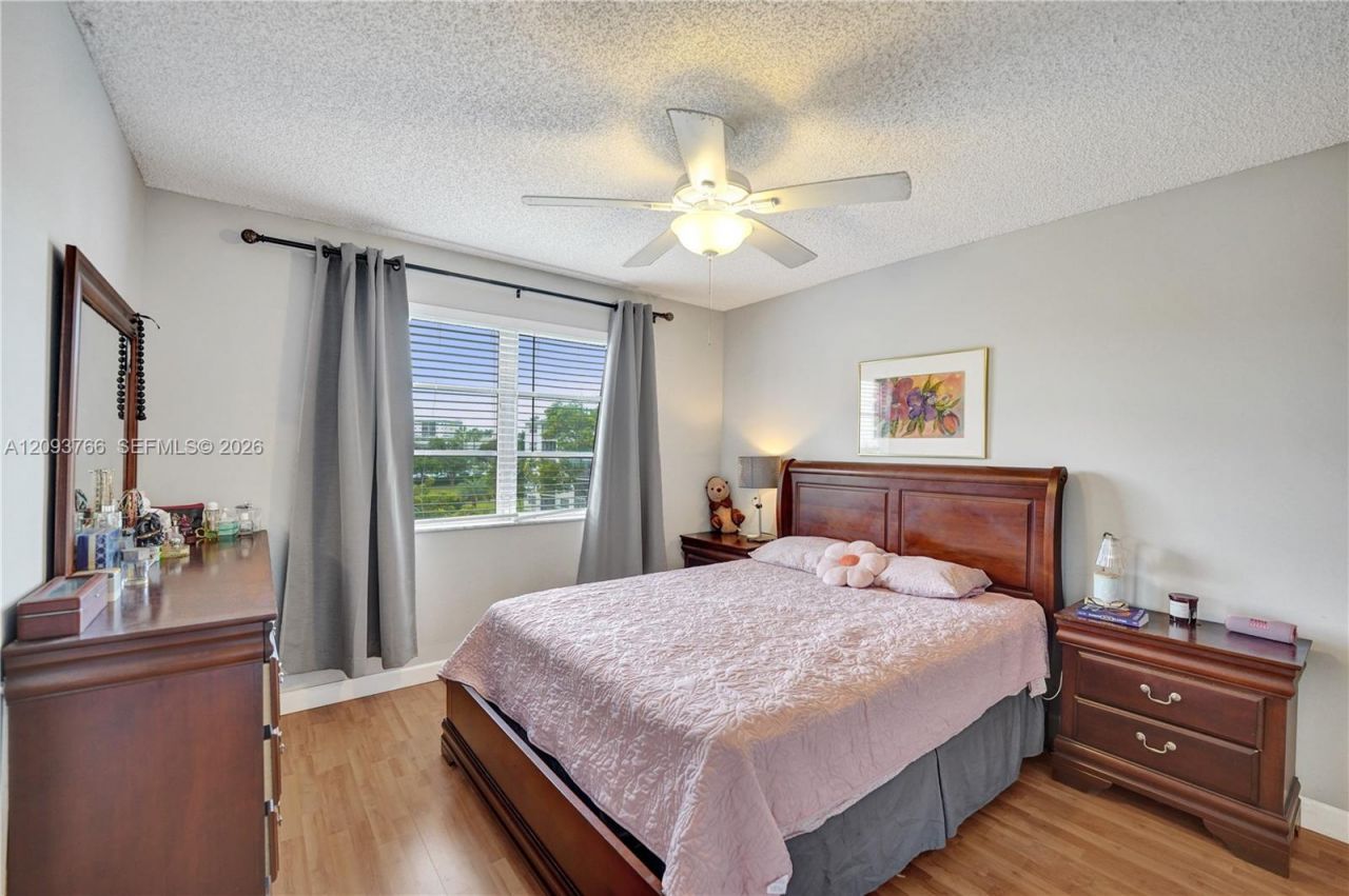 2226 N Cypress Bend Dr , Unit 408, Pompano Beach, FL 33069 Photo