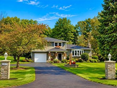 985 County Route 25, Oswego, NY 13126