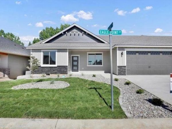 1109 -15 N Country Club Dr, Deer Park, WA 99006