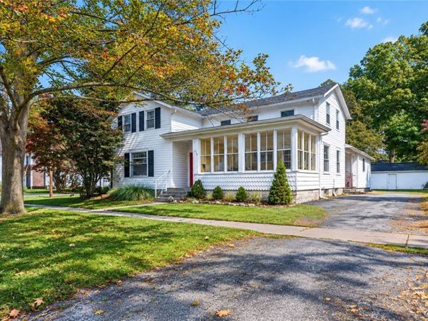 214 3rd Street, Liverpool, NY 13088