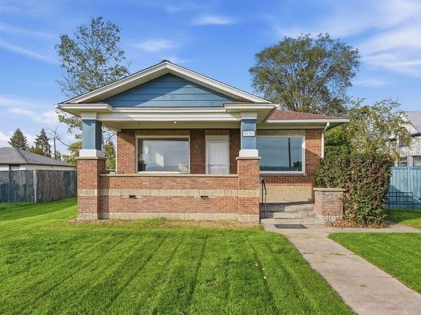 2709 E Illinois Ave, Spokane, WA 99207