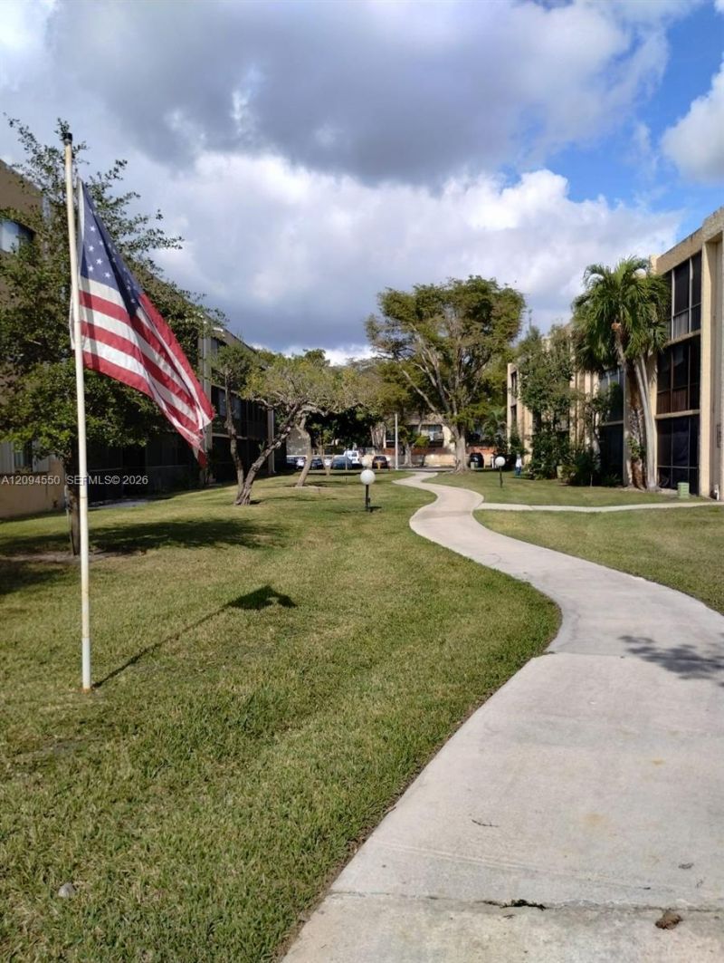 8401 SW 107th Ave, Unit 219E, Miami, FL 33173 Photo