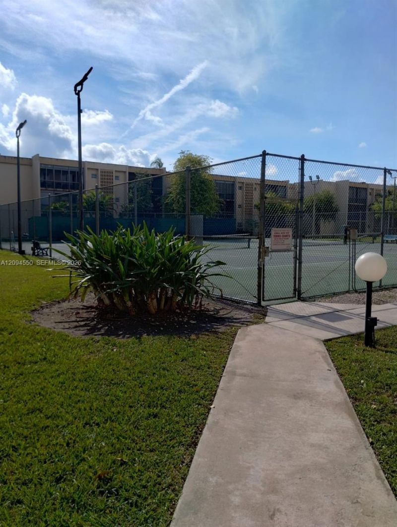 8401 SW 107th Ave, Unit 219E, Miami, FL 33173 Photo
