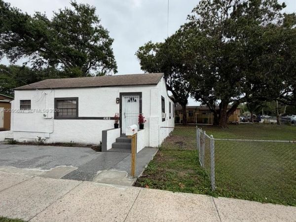 4303 NW 13th Ave , Miami, FL 33142