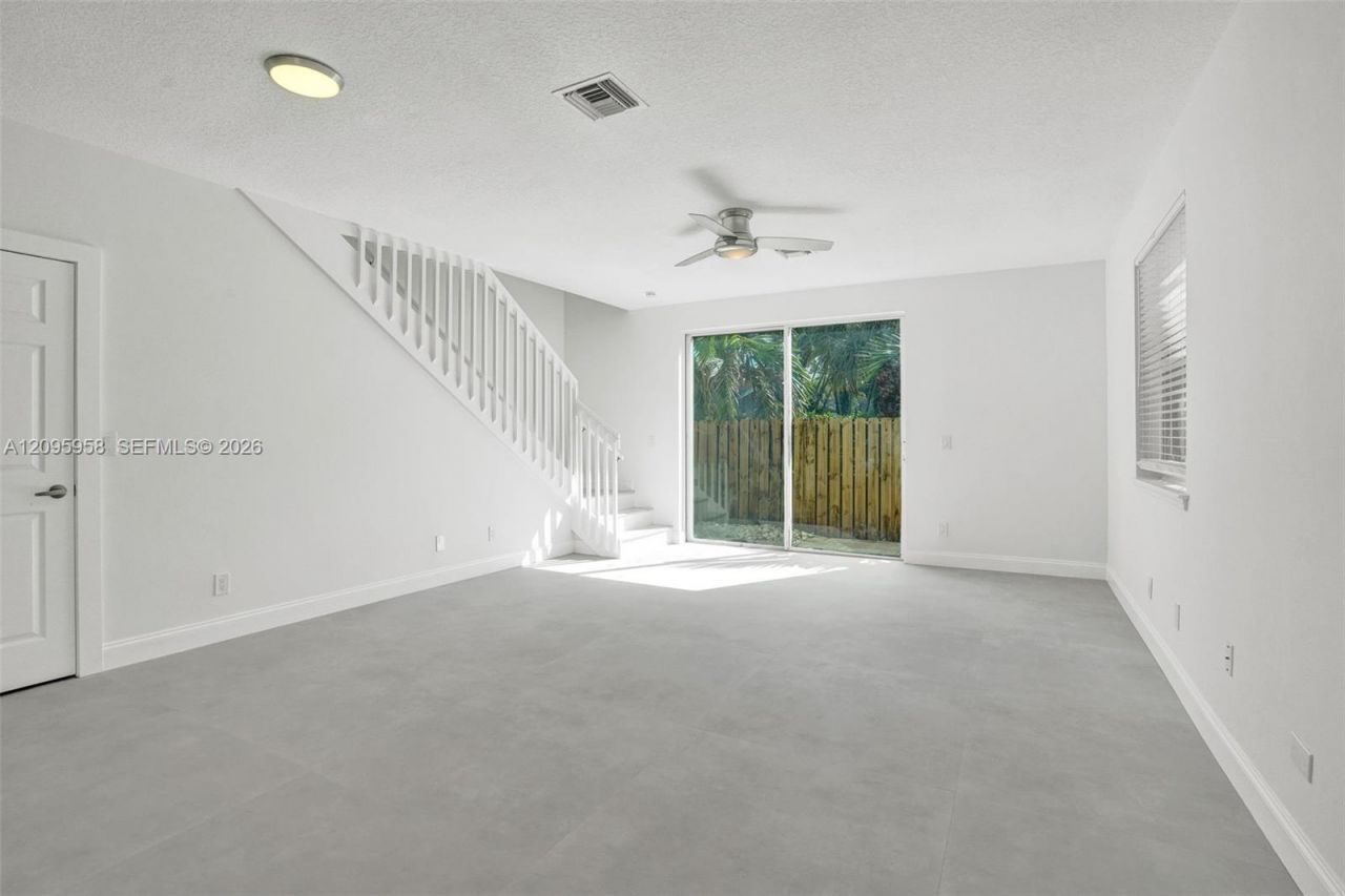 1212 W Las Olas Blvd, Fort Lauderdale, FL 33312 Photo