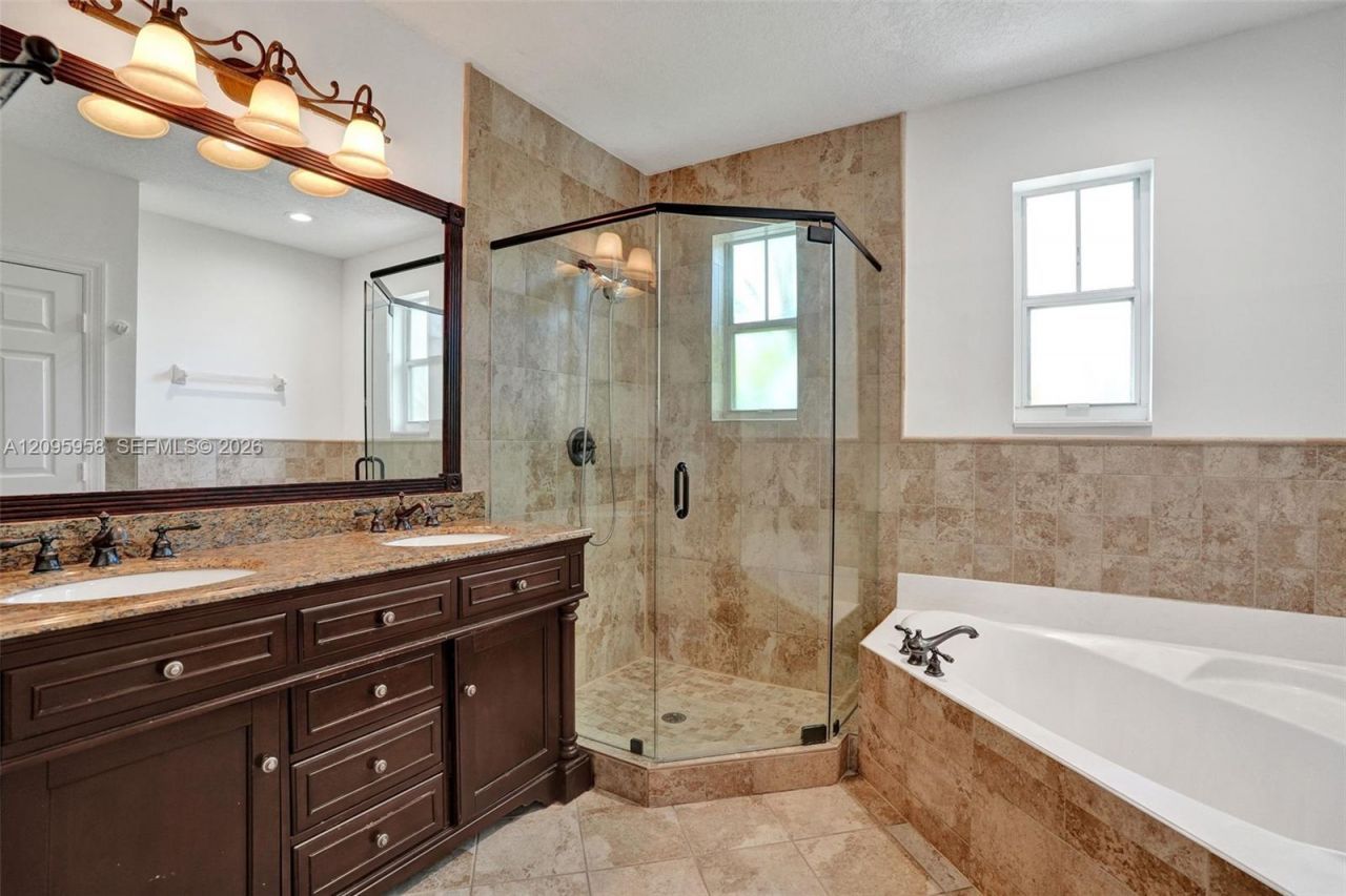 1212 W Las Olas Blvd, Fort Lauderdale, FL 33312 Photo