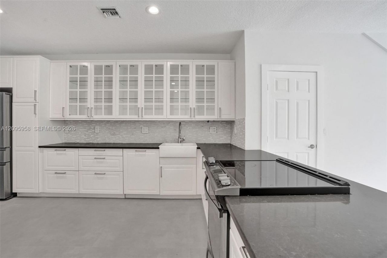 1212 W Las Olas Blvd, Fort Lauderdale, FL 33312 Photo