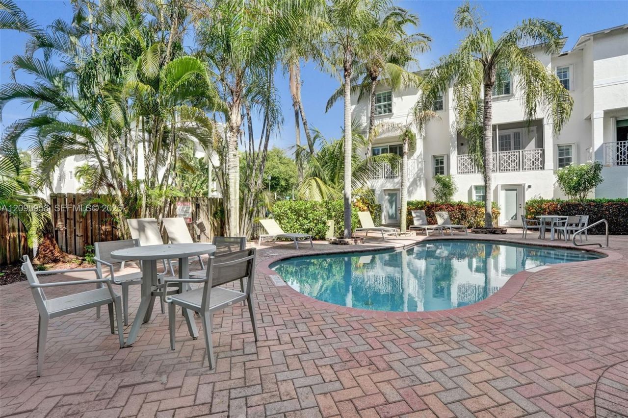 1212 W Las Olas Blvd, Fort Lauderdale, FL 33312 Photo