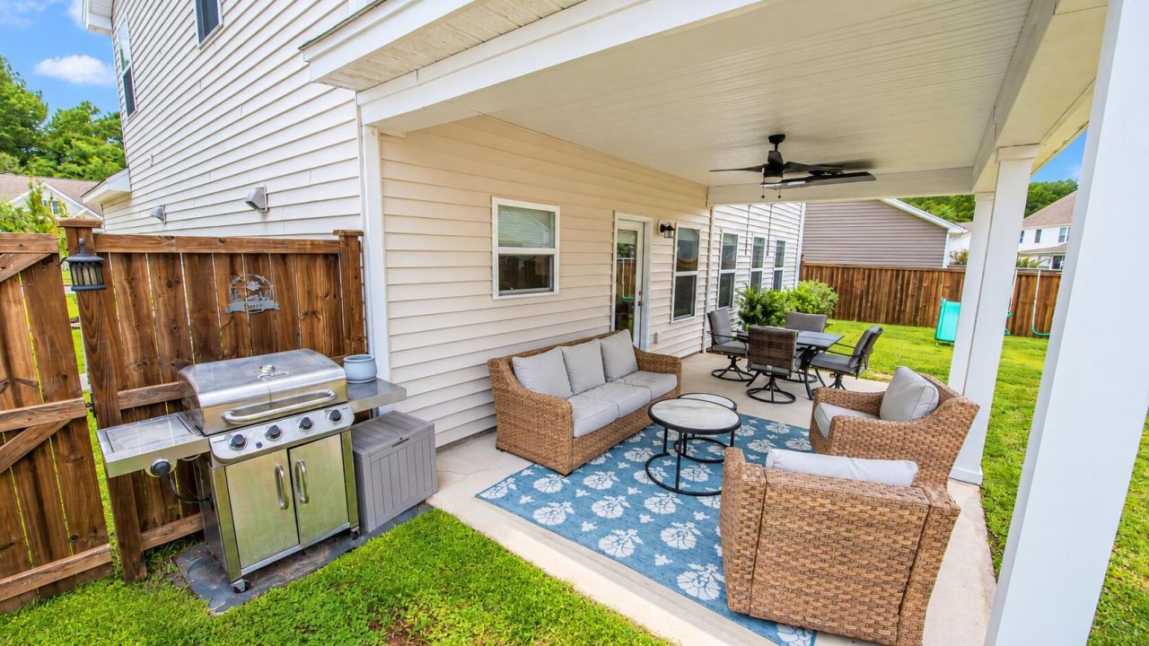 1528 Dawn Mist Way Photo 14