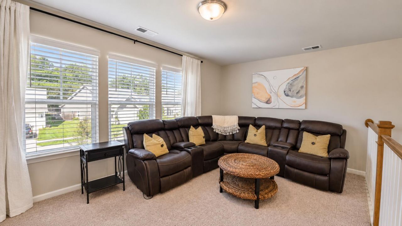 1528 Dawn Mist Way Photo 19
