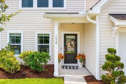 1528 Dawn Mist Way photo 4