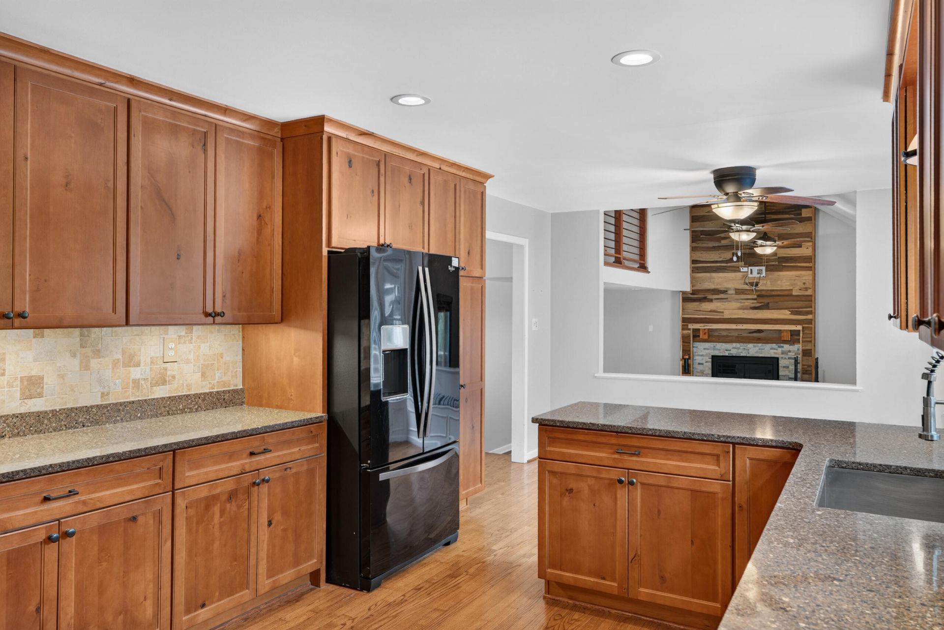 5497 Stono View Drive Photo 11