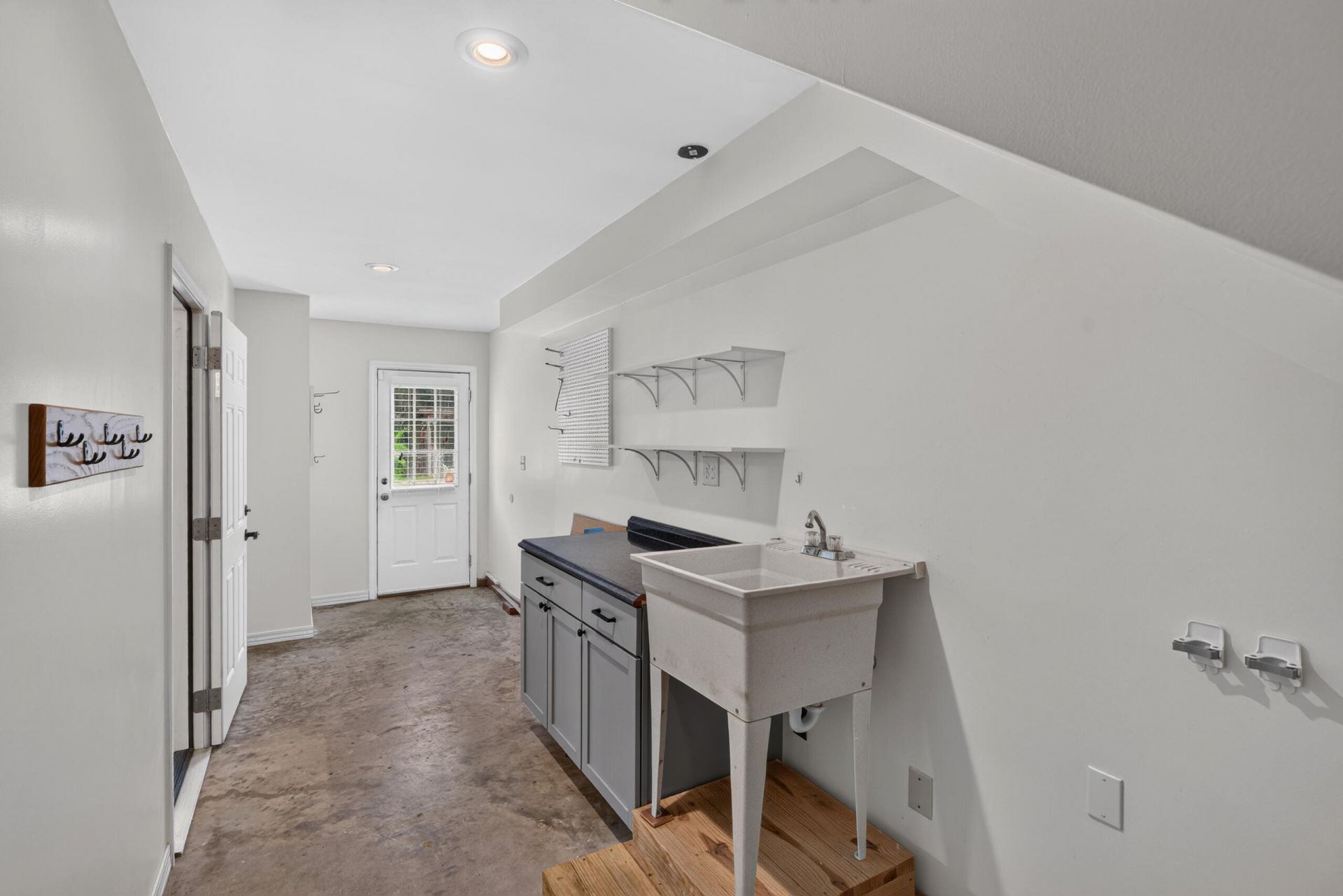 5497 Stono View Drive Photo 18