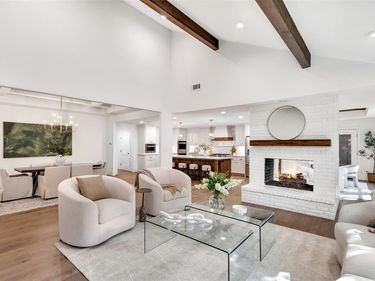 6922 Chevy Chase Avenue, Dallas, TX 75225
