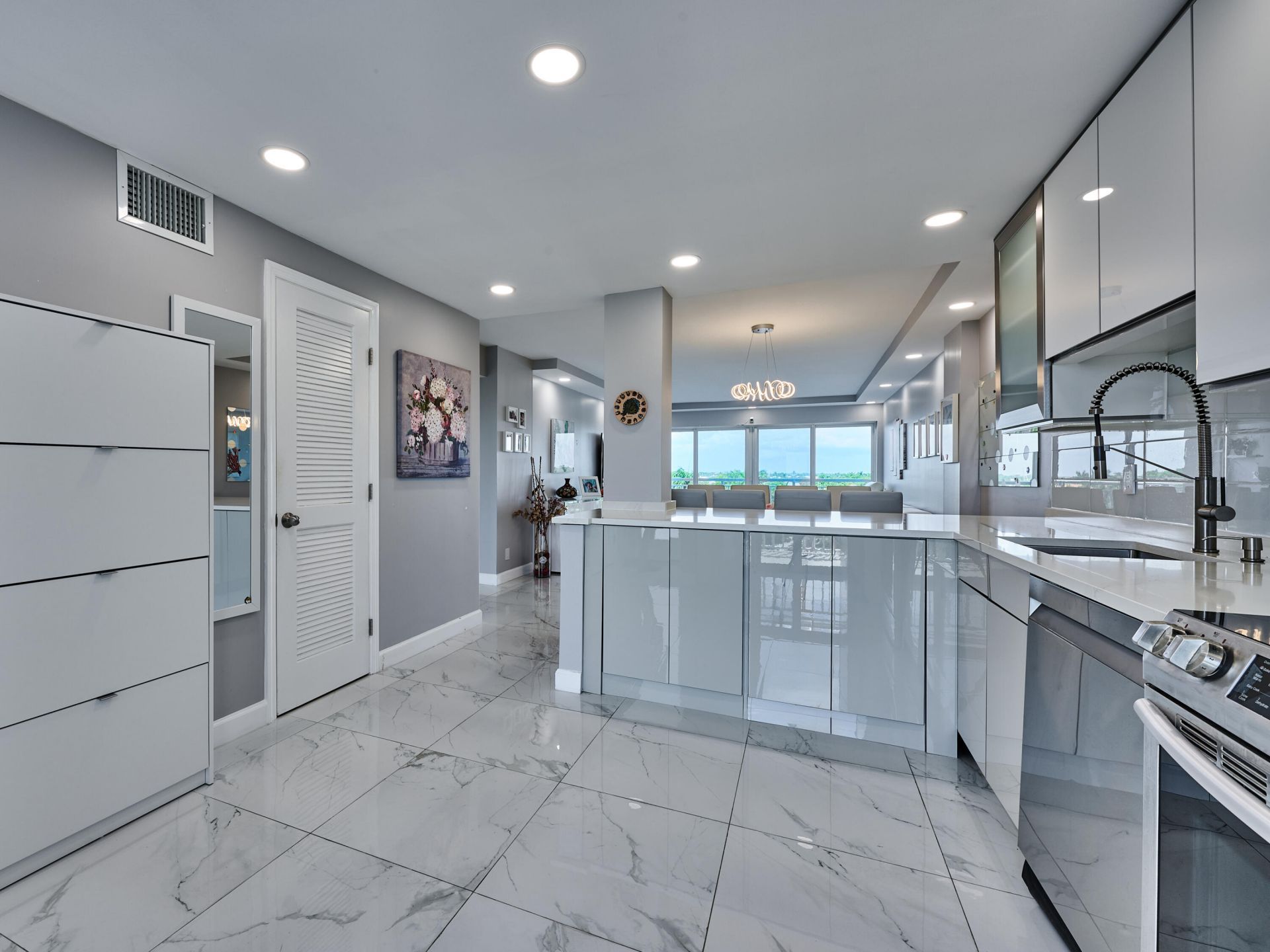 2611 N Riverside Drive, Unit 606, Pompano Beach, FL 33062 Photo