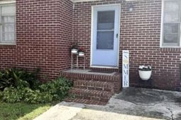 2703 N Oakridge Circle photo 4
