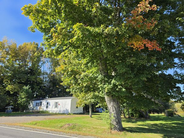 48 Alder Park Road , China, ME 04358
