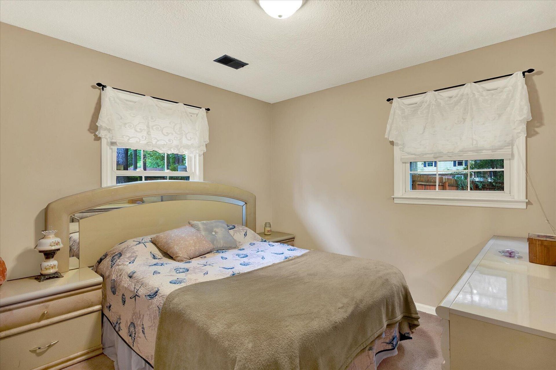 232 Judith Drive Photo 18