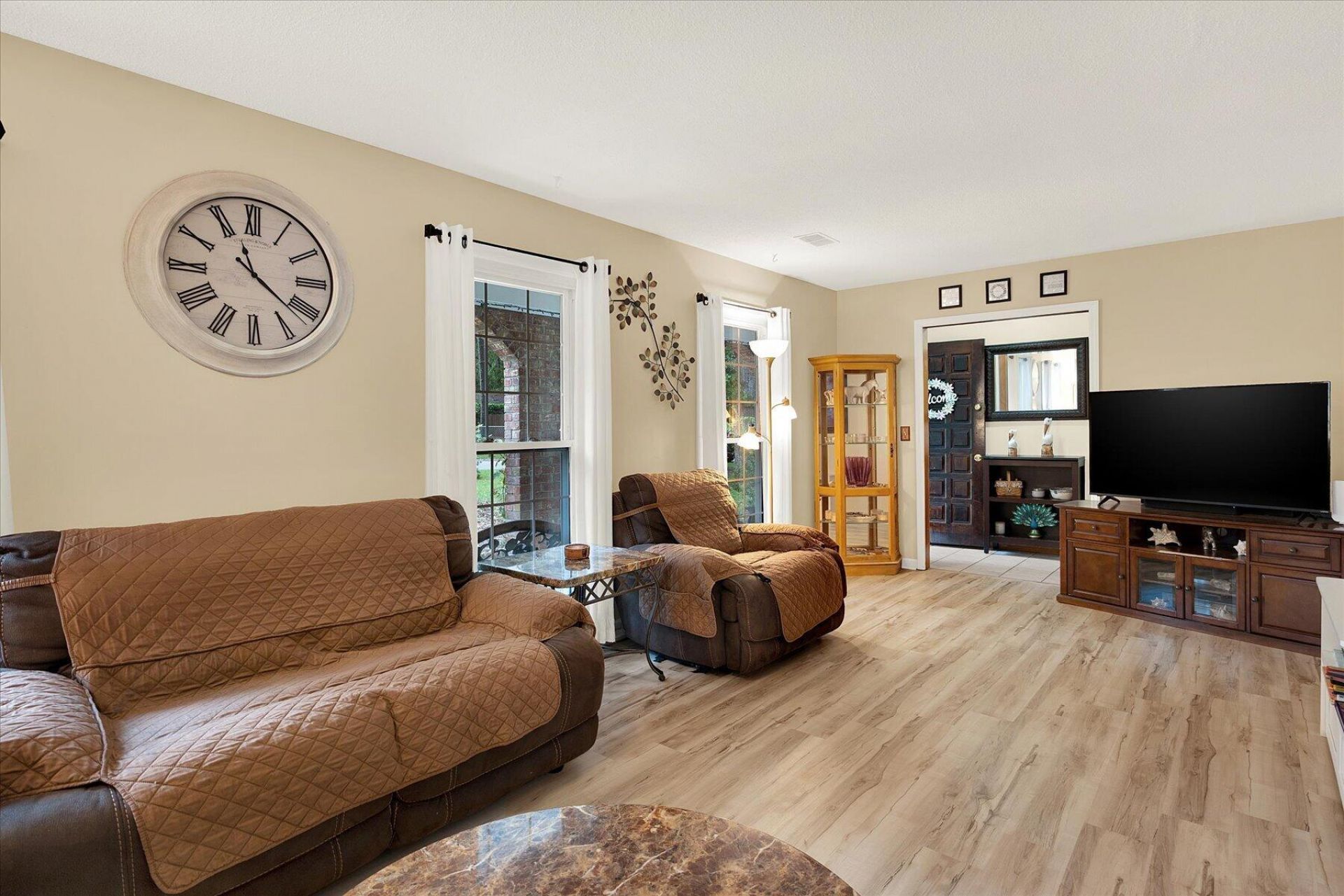 232 Judith Drive Photo 7