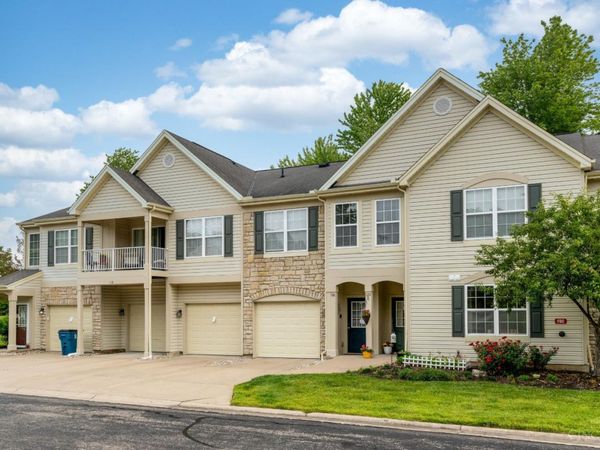 120 Tall Trees Drive, Unit 13E, Batavia Twp, OH 45102