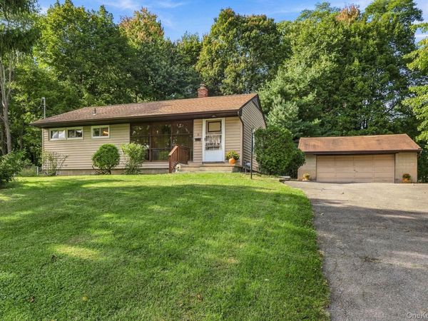 9 Glen Drive , Wappingers Falls, NY 12590