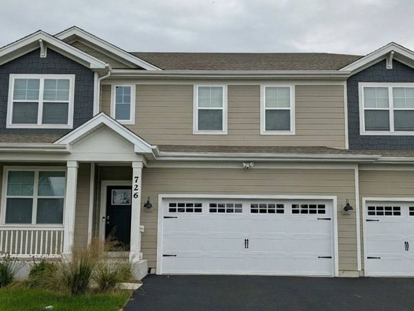 726 Kentshire Circle , Elgin, IL 60124
